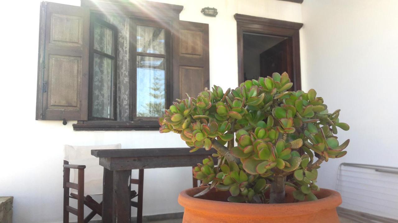 أزوليمنوس Cochili Rooms & Apartments المظهر الخارجي الصورة